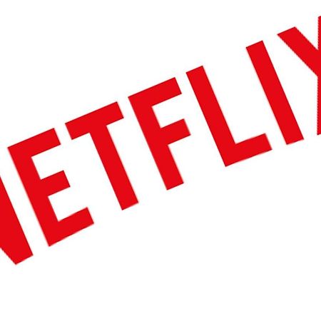 Superlogis Troyes - Le Cadre Vert - Studio Grand Confort - Netflix - Parking Saint-Julien-les-Villas Buitenkant foto